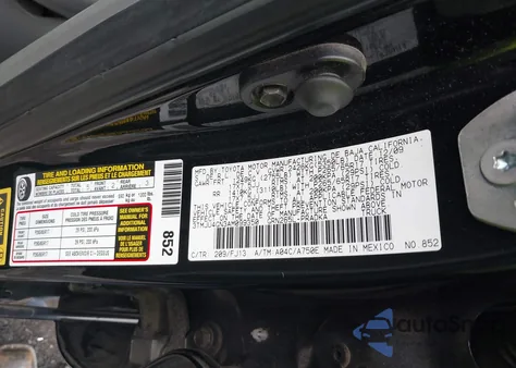 2010 Toyota Tacoma Prerunner V6 z USA, uszkodzony, nr VIN 3TMJU4GN3AM099350